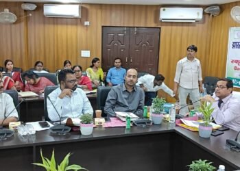 ड्रॉप आउट बच्चों के लिए शिक्षा की रोशनी: स्कूल रूआर 2025 अभियान का शुभारंभ!