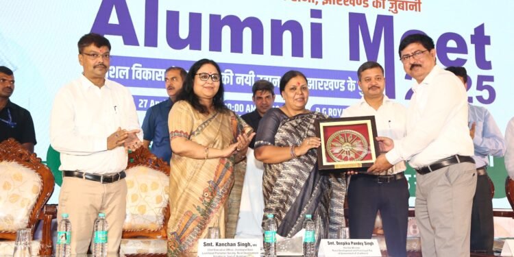 झारखंड के युवाओं के लिए बेंगलुरु में हुआ DDU-GKY एलुमनी मिलन: भविष्य की दिशा में एक नया कदम