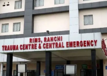 रिम्स के पूर्व निदेशक डॉ. राजकुमार की कानूनी लड़ाई: हाईकोर्ट में चुनौती!