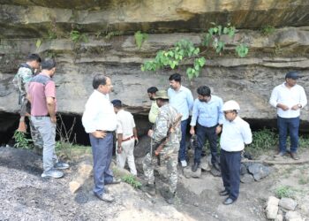 सीसीएल रजरप्पा का धमाकेदार अभियान: धवैया में अवैध कोयला खनन पर कसी नकेल, 30 टन कोयला जब्त!