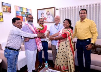 मुख्यमंत्री से सहारा इंडिया निवेशकों की परेशानी पर अहम चर्चा—राज्य सरकार करेगी विधिसम्मत कार्रवाई!