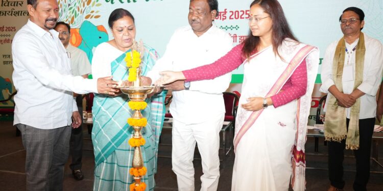 झारखंड में पेसा नियमावली पर मंथन: राज्य स्तरीय कार्यशाला में अहम विचार और सुझाव