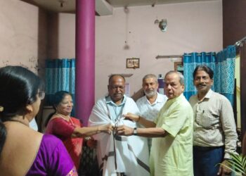 रामगढ़ कॉलेज का गौरवमयी पल: एलुमनी एसोसिएशन ने डॉ. सुनील कुमार अग्रवाल को विनोबा भावे विश्वविद्यालय के संकायाध्यक्ष बनने पर किया सम्मान!