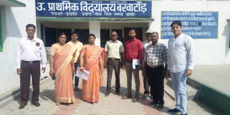 रामगढ़ में रुआर अभियान की सख्त निगरानी: राज्य स्तरीय टीम ने स्कूलों में लिया शत प्रतिशत नामांकन का जायजा!