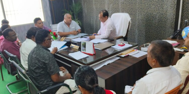 गढ़वा: प्रखंड स्तरीय योजनाओं की समीक्षा—महत्वपूर्ण निर्देश दिए गए!