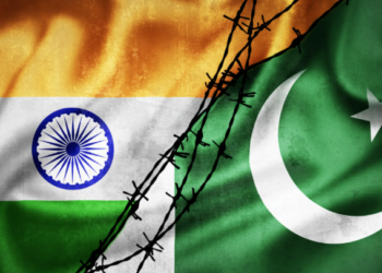 भारत-पाक सीजफायर के बाद सैन्य खुलासा: कर्नल सोफिया कुरैशी और विंग कमांडर व्योमिका सिंह ने पाकिस्तान की झूठी दावों की खोली पोल!