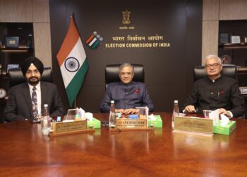 भारत निर्वाचन आयोग की तीन क्रांतिकारी पहल: मतदाता सूची होगी और भी सटीक!