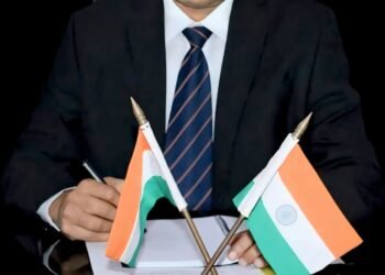 गढ़वाः अबुआ आवास योजना में गलत लाभुकों का चयन: दोषी कर्मियों पर कार्रवाई और तबादला