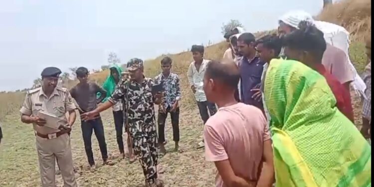 औरंगाबाद में बधार में शव की खोज: सूर्य दयाल राम की संदिग्ध मौत से दहशत, पुलिस जांच में जुटी!