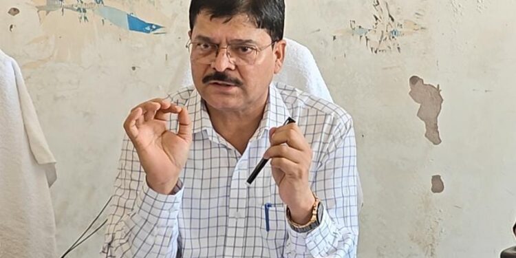 गढ़वा में भ्रष्टाचार पर सख्ती: बलियारी मुखिया चंदा देवी के निलंबन की सिफारिश, 15वें वित्त में अनियमितता का बड़ा खुलासा!