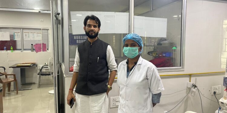सांसद प्रतिनिधि धनंजय पुटूस की पहल: रामगढ़ डायलिसिस सेंटर में एसी सुविधा बहाल, मरीजों को मिली बड़ी राहत!