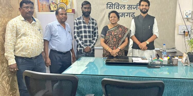 कैंसर पीड़ित को मिली 4.81 लाख की सहायता— सांसद मनीष जायसवाल के मार्गदर्शन में मिला राहत