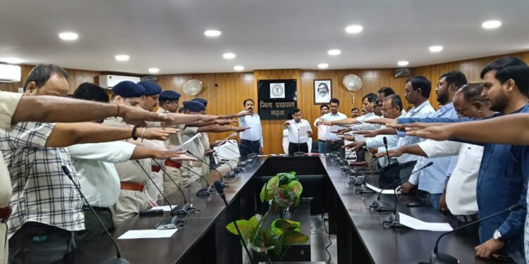 तंबाकू मुक्त गढ़वा की शपथ: विश्व तंबाकू निषेध दिवस पर उप विकास आयुक्त ने दिखाई राह!