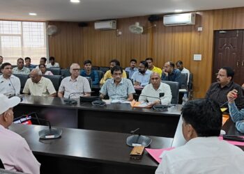 तंबाकू मुक्त गढ़वा का संकल्प: उपायुक्त दिनेश यादव ने विश्व तंबाकू निषेध दिवस पर शुरू किया हस्ताक्षर और शपथ अभियान!