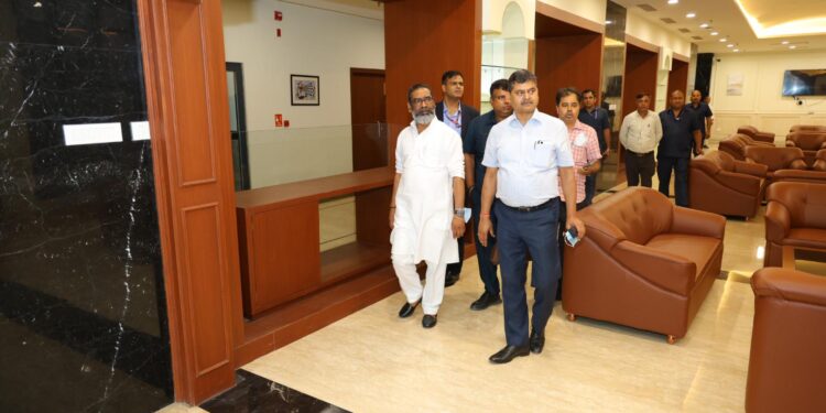 झारखंड की शान! CM हेमन्त सोरेन ने नई दिल्ली में नवनिर्मित झारखंड भवन का लिया जायजा, दिए ये खास निर्देश!