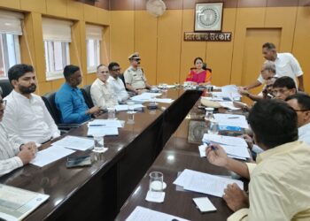 राष्ट्रपति की देवघर यात्रा: मुख्य सचिव अलका तिवारी की समीक्षा में यादगार स्वागत की जोरदार तैयारी!