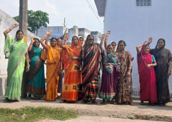 रामगढ़: पानी की आस में बेकरार वार्ड 7: 17 करोड़ की जलापूर्ति योजना के अधूरे काम पर भाकपा माले और ग्रामीणों का हल्ला बोल!