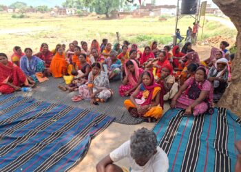 रामगढ़ में राजस्व कार्यों की रफ्तार: अपर समाहर्ता गीतांजलि कुमारी ने की सख्त समीक्षा, दिए बड़े निर्देश!