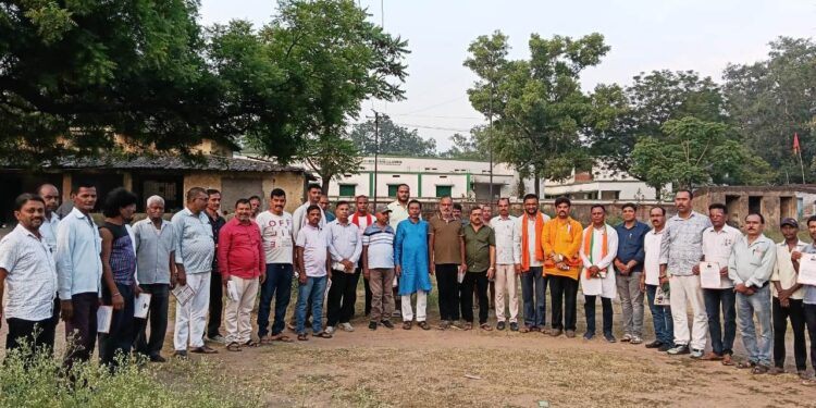 PM मोदी के 11 साल, गरीब कल्याण का संकल्प: भुरकुंडा BJP ने सेन्ट्रल सौंदा में बुलाई भव्य संकल्प सभा!