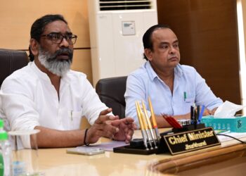 झारखंड में भारी बारिश का अलर्ट: CM हेमन्त सोरेन का उपायुक्तों को सख्त निर्देश, “जल जमाव और नुकसान पर तुरंत एक्शन लें!”