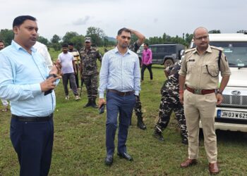 गढ़वा में मंडल डैम विस्थापितों को नई उम्मीद! उपायुक्त दिनेश यादव ने विश्रामपुर पुनर्वास स्थल का किया दौरा!