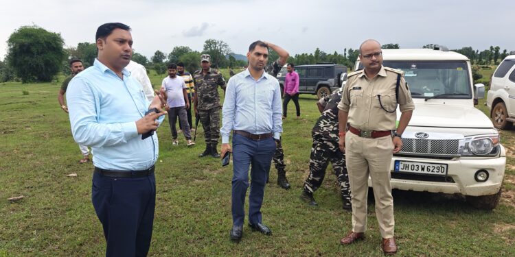 गढ़वा में मंडल डैम विस्थापितों को नई उम्मीद! उपायुक्त दिनेश यादव ने विश्रामपुर पुनर्वास स्थल का किया दौरा!