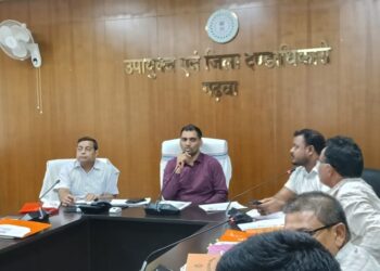 गढ़वा में कृषि क्रांति की नई उड़ान: आत्मा बैठक में किसानों के लिए बड़े फैसले!