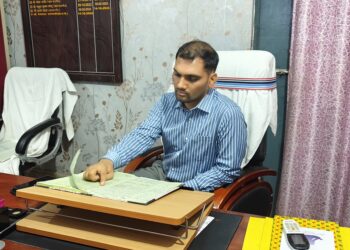 गढ़वा में भारी बारिश का अलर्ट! उपायुक्त दिनेश यादव ने 17 जुलाई को सभी स्कूलों में छुट्टी का ऐलान किया!