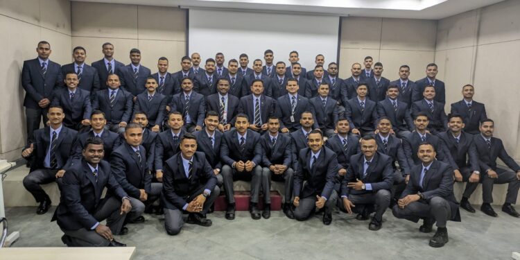 झारखंड में नौकरी का सुनहरा मौका! SIS GTO-40 बैच तृतीय चरण परीक्षा 25 जुलाई को, 650 पदों के लिए आवेदन शुरू!