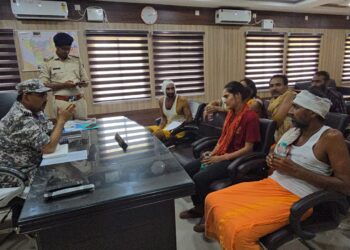 पलामू में पुलिस बनी जनता की हमदर्द: डीआईजी नौशाद आलम की संवेदनशील पहल से बढ़ा भरोसा!