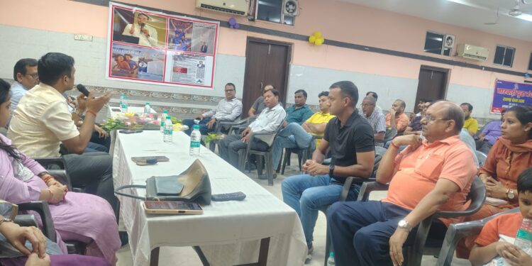 रामगढ़ में कैंसर के खिलाफ जागरूकता की लहर: मारवाड़ी युवा मंच ने मुफ्त शिविर से जगाई उम्मीद!