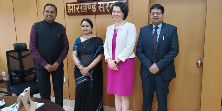 झारखंड की उड़ान को अमेरिकी सहयोग: मुख्य सचिव अलका तिवारी ने खोले निवेश के नए द्वार!