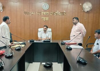 गढ़वा में जनता की पुकार: उपायुक्त के जनता दरबार में समस्याओं का त्वरित समाधान!