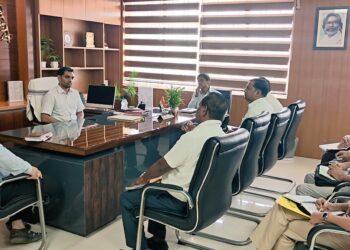 नशामुक्त गढ़वा का संकल्प: उपायुक्त दिनेश कुमार यादव की NCORD बैठक में सख्त निर्देश