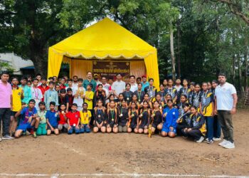 रामगढ़ में हॉकी का जोश: गांधी मेमोरियल और केजीबीवी मांडू ने जवाहरलाल नेहरू कप में मारी बाजी!