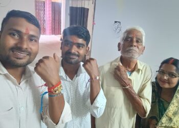 कोयलांचल में रक्षाबंधन का उत्साह: भाई-बहन के प्यार ने बांधी डोर, शिवालयों में गूंजा हर हर महादेव!