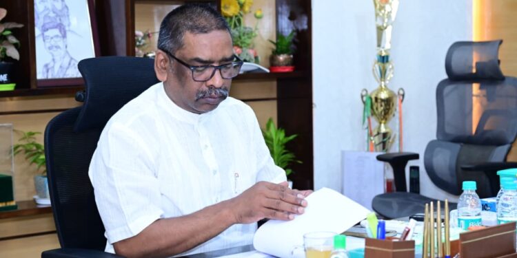 झारखंड में पेसा नियमावली की नई उड़ान: हेमन्त सोरेन की उच्च स्तरीय बैठक, जनजातीय सशक्तिकरण पर जोर!