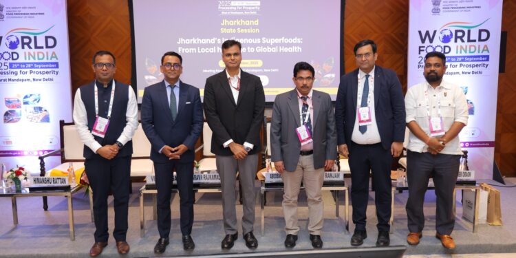 झारखंड के सुपरफूड्स की वैश्विक गूंज: वर्ल्ड फूड इंडिया 2025 में महुआ-चिरौंजी ने बटोरी सुर्खियां, निवेशकों का केंद्र बना पवेलियन!