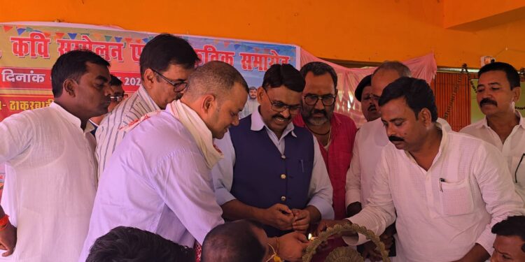 गुरु बिन जीवन अधूरा: डीआईजी नौशाद आलम ने मेदिनीनगर में शिक्षक दिवस पर साझा की दिल छू लेने वाली यादें!