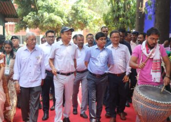 झारखंड में आदिवासी सिनेमा की धूम: कल्याण मंत्री चमरा लिंडा ने ‘धरती आबा जनजातीय फ़िल्म फेस्ट 2025’ का किया भव्य उद्घाटन!