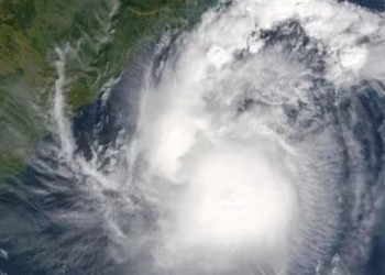 बंगाल की खाड़ी में चक्रवात का खतरा: IMD ने अंडमान-निकोबार के लिए भारी बारिश और तेज हवाओं का अलर्ट जारी किया!