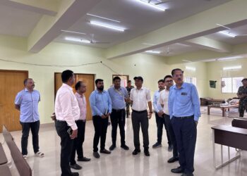 झारखंड के आदिवासी मेधावियों का सपना अब होगा साकार: NEET और JEE की निःशुल्क कोचिंग शुरू, चमरा लिंडा की पहल!