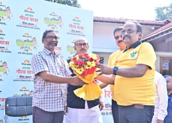 झारखंड@25 : CM हेमन्त ने जलाया मशाल, ‘युवा झारखंड गौरव यात्रा’ रथ को हरी झंडी—24 जिलों में गरजेगा जागरण!