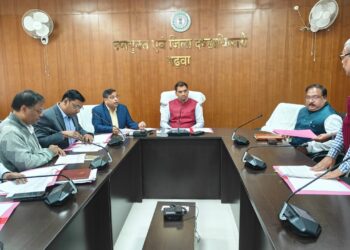 गढ़वा में 267 गरीबों को तुरंत मिली जीवनरक्षा राशि: DC दिनेश यादव ने कहा—“कोई भी गरीब इलाज के लिए तरसता नहीं दिखना चाहिए!”