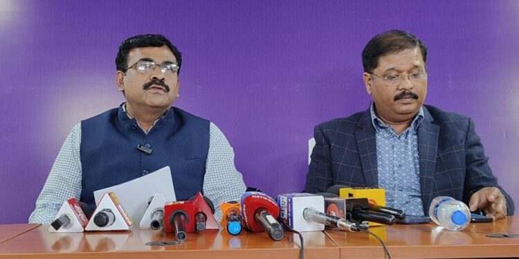 घाटशिला उपचुनाव का शानदार अंत: 73.88% वोटिंग, शांतिपूर्ण मतदान—EC ने MCC उल्लंघन पर 4 FIR, 14 नवंबर को काउंटिंग!