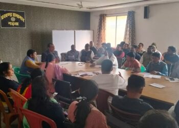 गढ़वा में 21 नवंबर से मेगा धमाका: “आपकी योजना-आपकी सरकार-आपके द्वार” – पंचायत में ही मिलेगा अबुआ आवास, पेंशन, राशन कार्ड, कंबल-धोती सब कुछ!