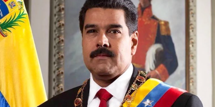 अमेरिकी स्पेशल फोर्सेस ने वेनेजुएला के राष्ट्रपति मदुरो को गिरफ्तार किया – तेल भंडारों पर कब्जे का ऐलान!