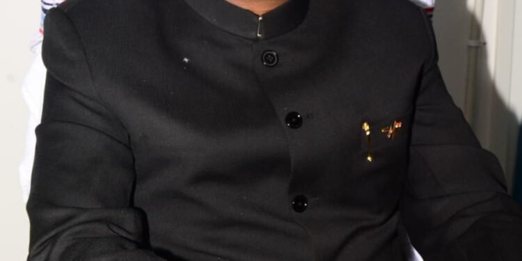 बड़ी राहत: गढ़वा में अब हर शनिवार लगेगा राजस्व शिविर – दाखिल-खारिज से जमाबंदी तक त्वरित समाधान!