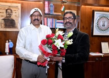 झारखंड गौरव: CM हेमन्त सोरेन ने KBC करोड़पति बिप्लब बिस्वास को दी हार्दिक बधाई – युवाओं के लिए बड़ा प्रेरणास्रोत!