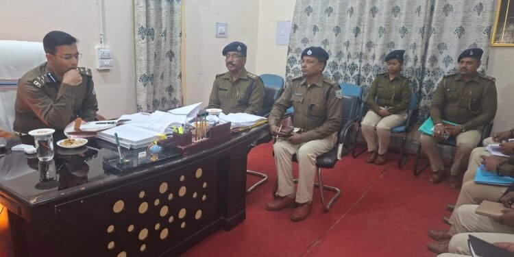 डीआईजी किशोर कौशल का सख्त रुख: पलामू में अपराध पर अब चलेगा करारा प्रहार!